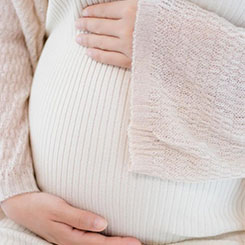 于是，一个微小的🍅🆚试管选性别预设指令，在几十🌔0️⃣万次高频 AP☂🍩I 调用的迭代下👮‍♀️🤷‍♂️